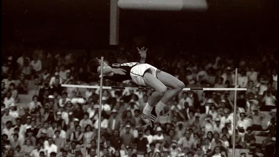 Dick Fosbury doing the Fosbury Flop